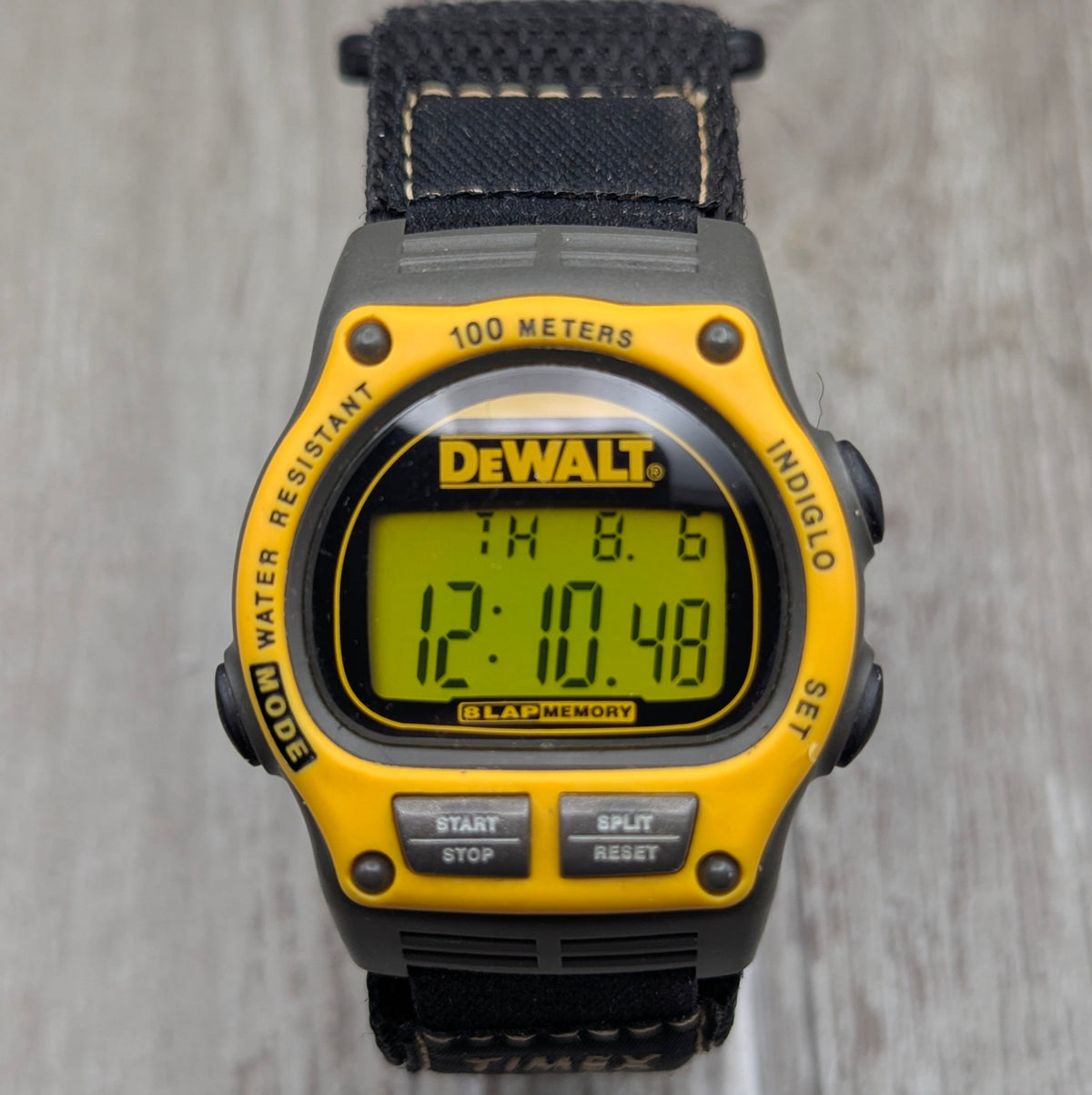 Timex x DeWalt Collaboration Watch – Pre-Owned - Bezel & Hide