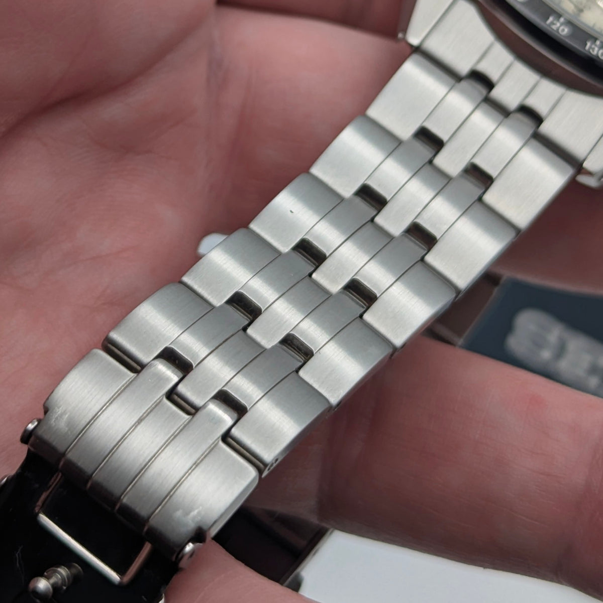 Seiko Selection SBTR045 JDM Chronograph – Cream Dial, Box & Warranty Cards