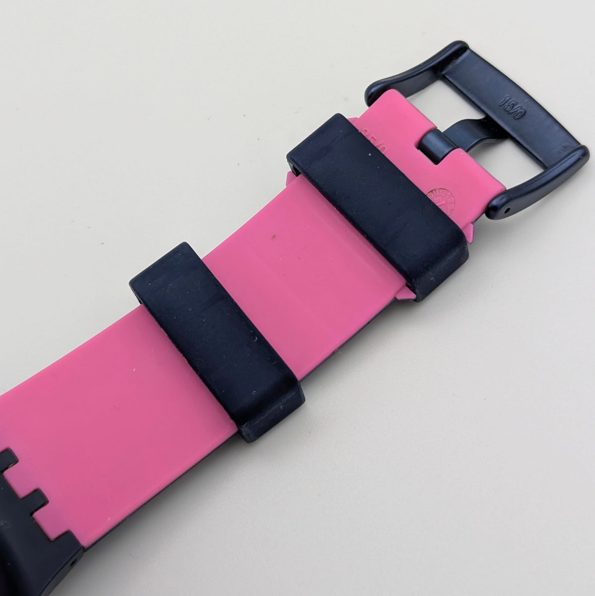 Swatch Big Bold Pinkindots SB05N400 — 47mm, Black Dial, Pink & Navy Strap, Sold Naked - Bezel & Hide