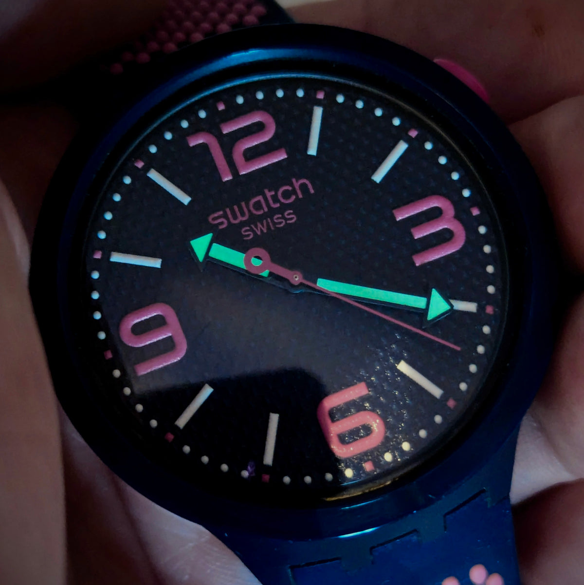 Swatch Big Bold Pinkindots SB05N400 — 47mm, Black Dial, Pink & Navy Strap, Sold Naked - Bezel & Hide