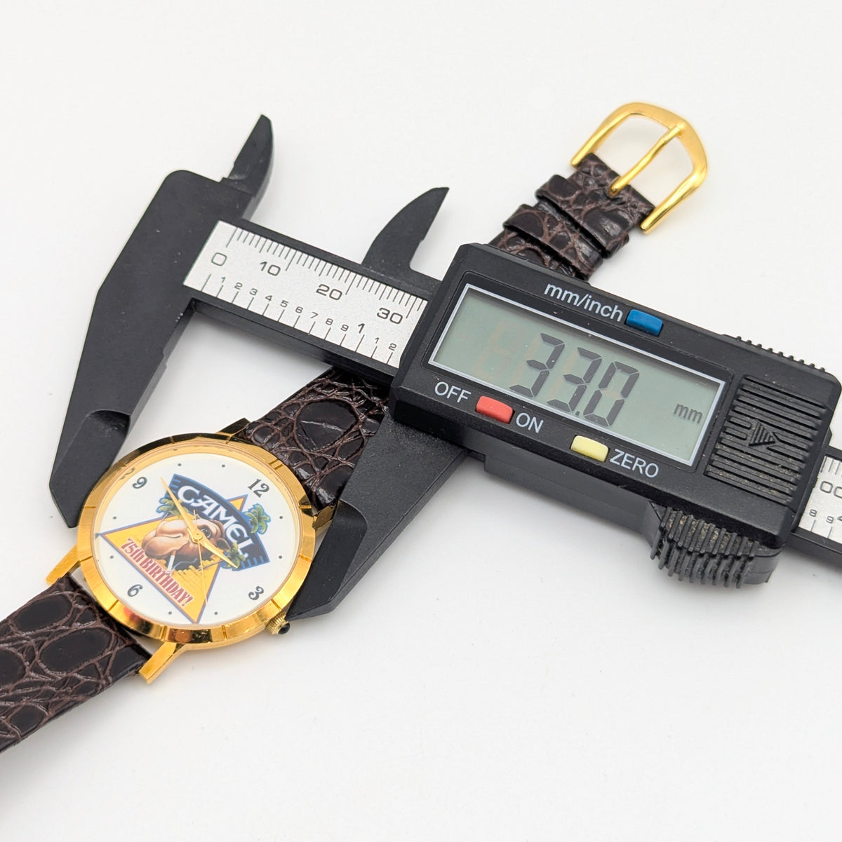Camel Quartz Watch - Bezel & Hide