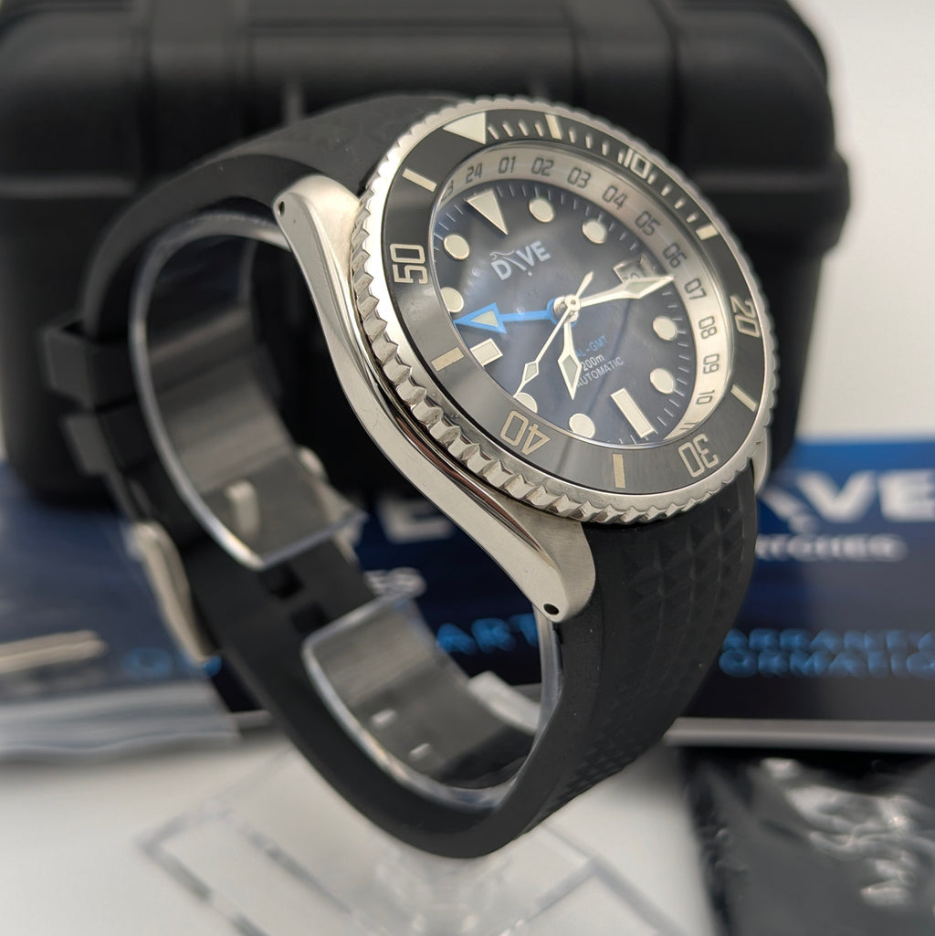 DIVE Watches — Hadal GMT | Dual-GMT Automatic Diver, Limited Edition (Serial: 0725014) - Bezel & Hide