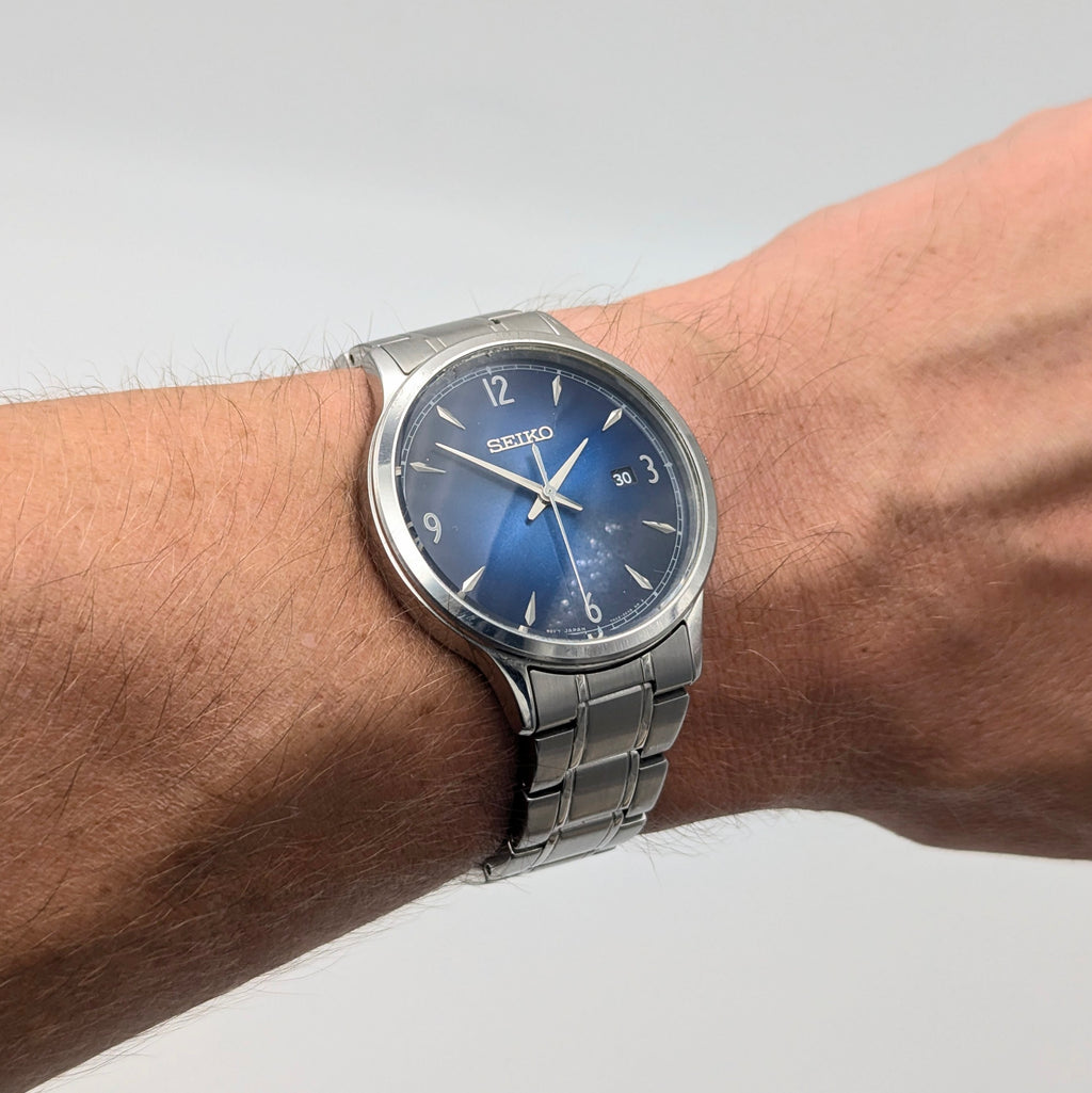 Seiko 7N42 Blue Sunburst Dial Men's Watch — Sold Naked - Bezel & Hide