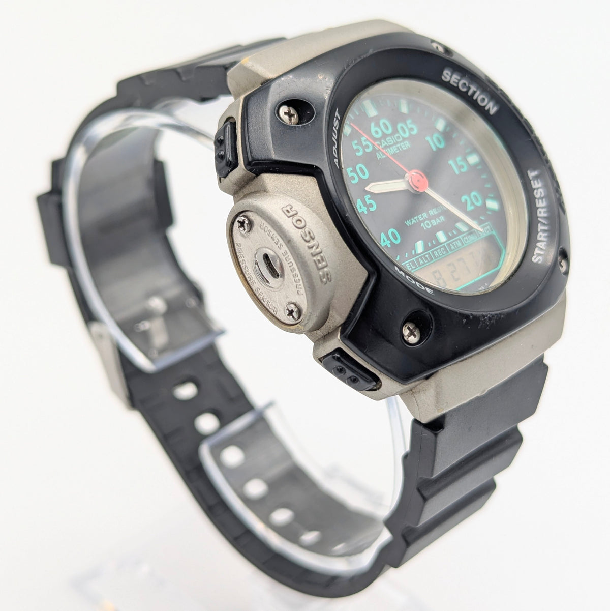 Casio APX-100 Altimeter — A Rare 90s Outdoor Sensor Watch, Sold Naked - Bezel & Hide