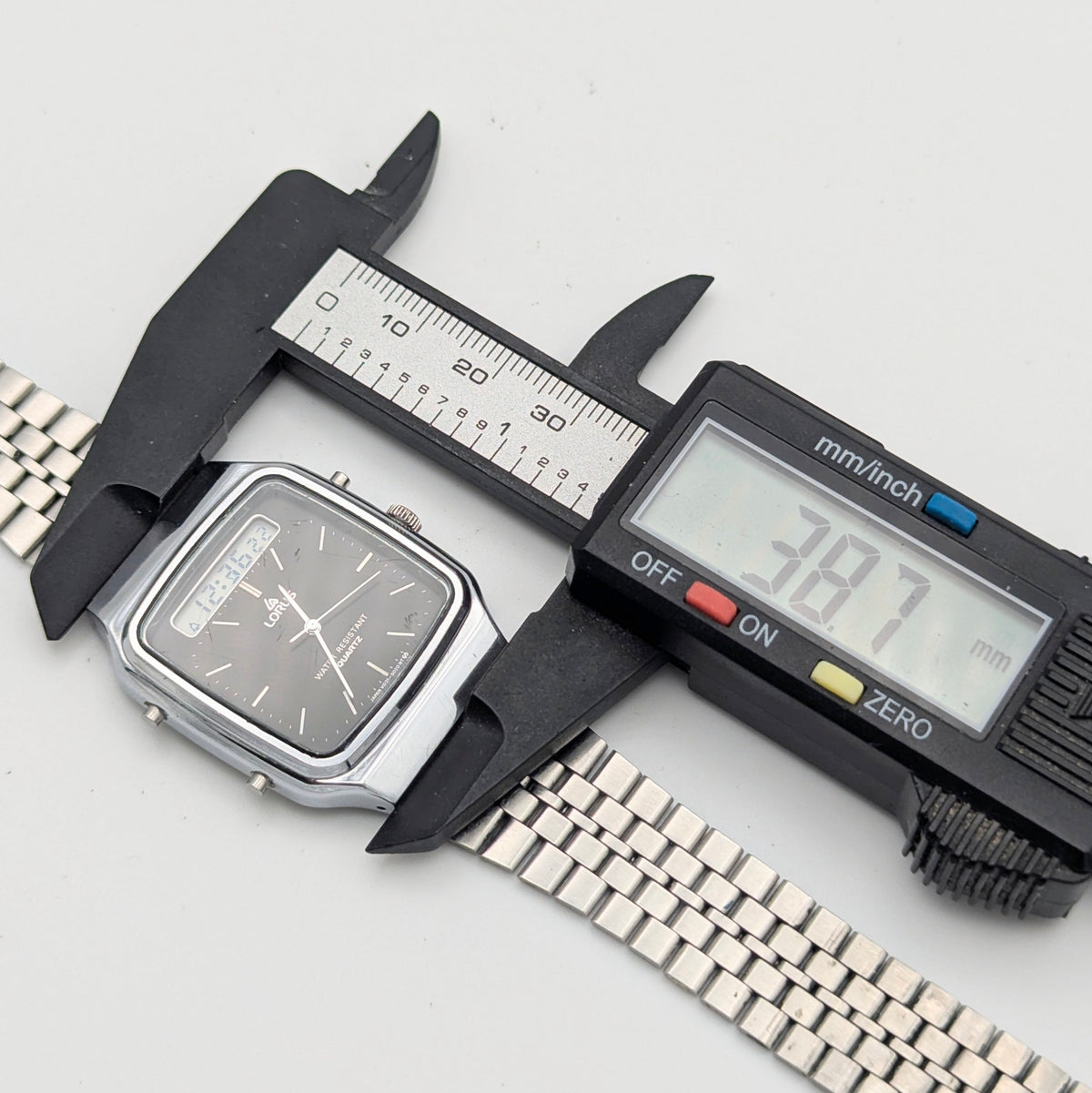 Lorus V031-5010 Ana-Digi Vintage Watch — Black Dial, Steel Bracelet, Sold Naked - Bezel & Hide