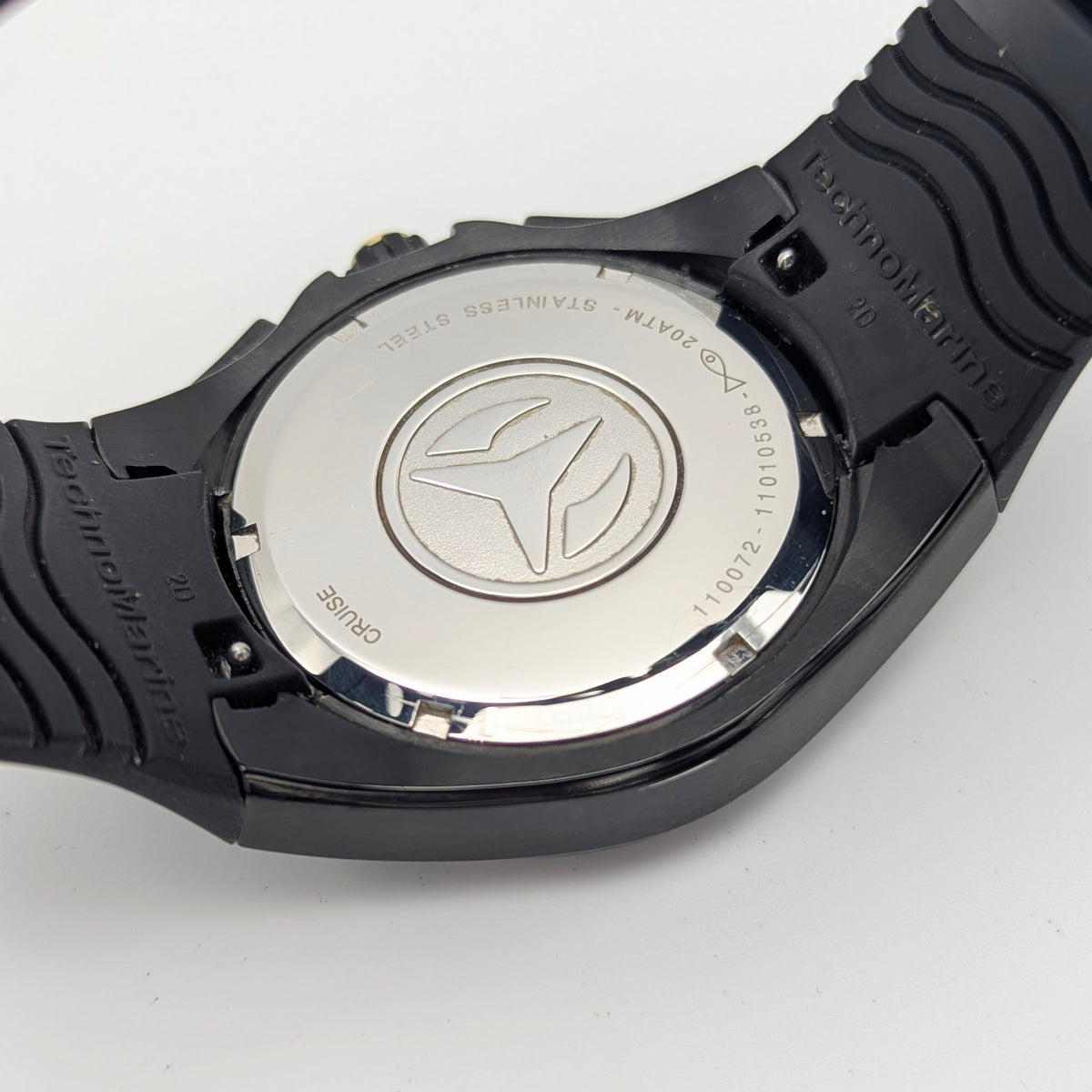 TechnoMarine Cruise Camouflage Chronograph - Bezel & Hide