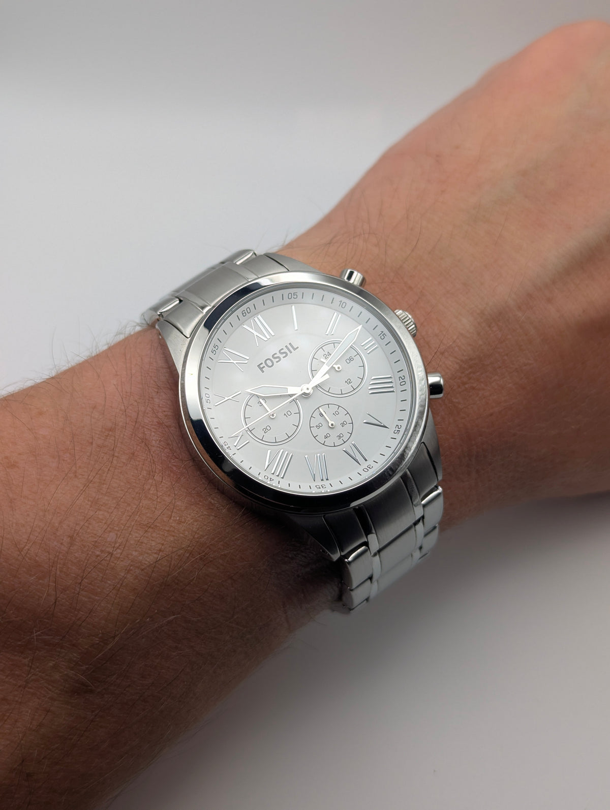 Fossil BQ1740 Chronograph — White Dial, Stainless Steel Bracelet, Tin & Spare Links - Bezel & Hide