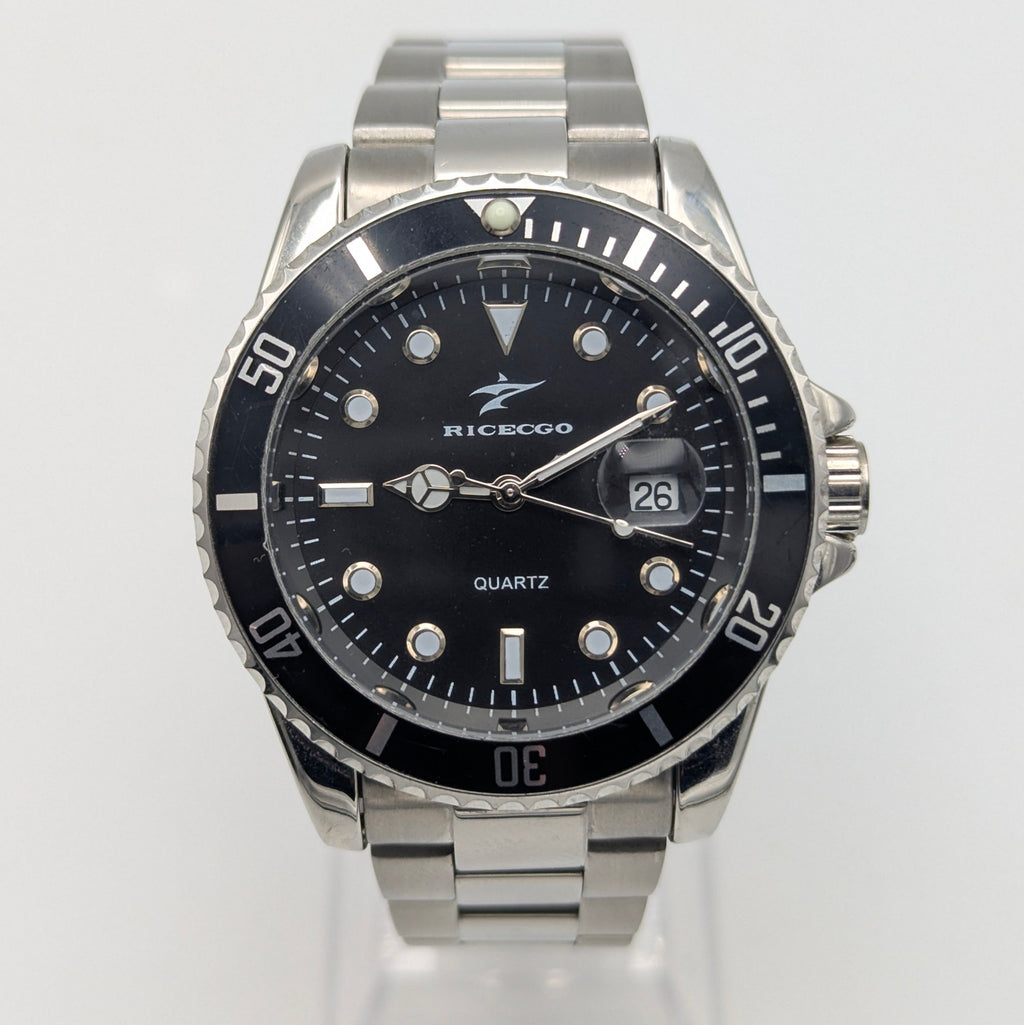 Ricecgo Submariner-Style Quartz Diver — Bold Diver Looks, Sold Naked - Bezel & Hide