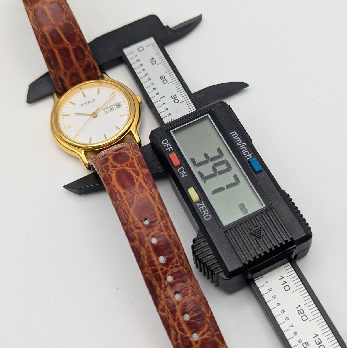 Pulsar Day-Date Dress Watch — Gold-Tone, White Dial, Sold Naked - Bezel & Hide
