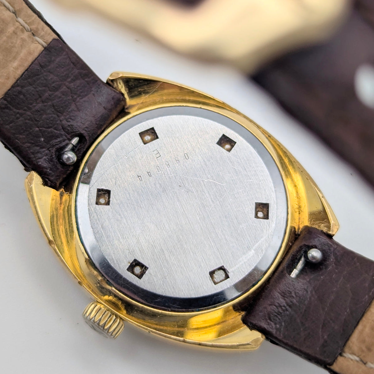 Zenith Ladies' Vintage Cushion-Case Dress Watch — c.1970s Swiss Manual Wind, Gold-Plated, Sold Naked - Bezel & Hide