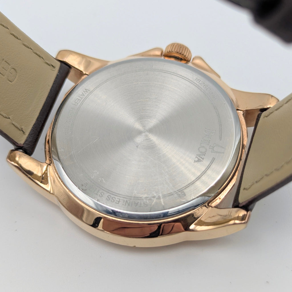 Bulova quartz watch - Bezel & Hide