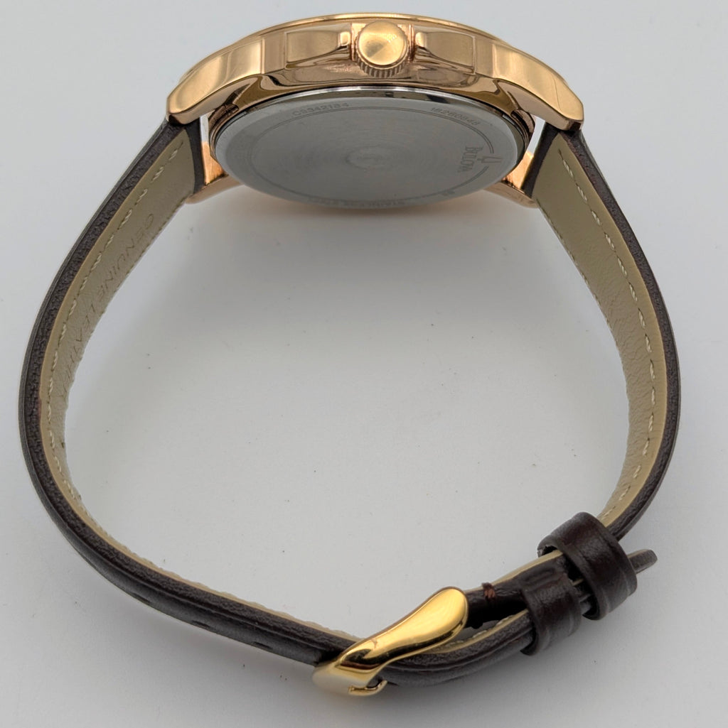Bulova quartz watch - Bezel & Hide