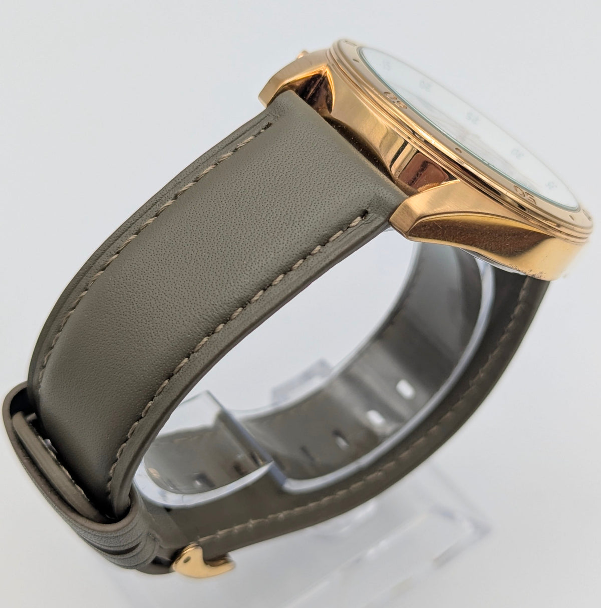 Lorus VD57-X024 Chronograph Men's Watch — Rose Gold-Tone, Black Dial - Bezel & Hide