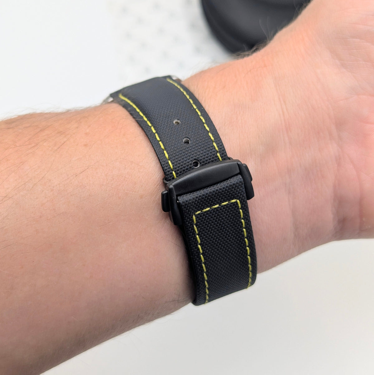 Duxot Fortius DX-2019 Automatic Diver – Black Dial, Two-Tone, DASSARI Strap