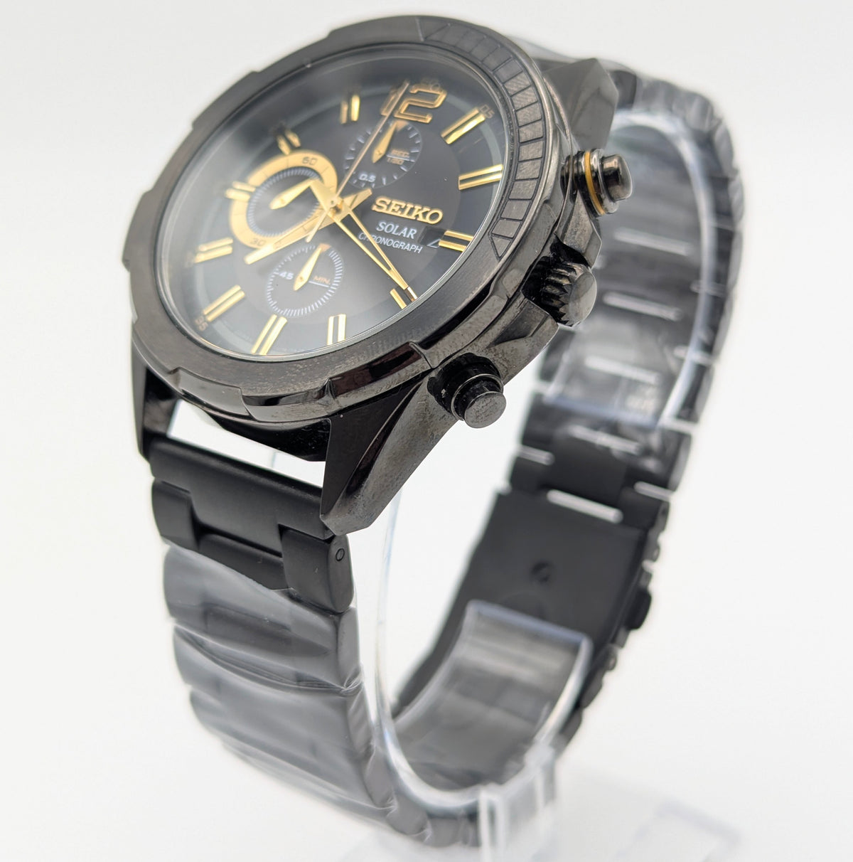 Seiko Recraft Solar Chronograph - Bezel & Hide