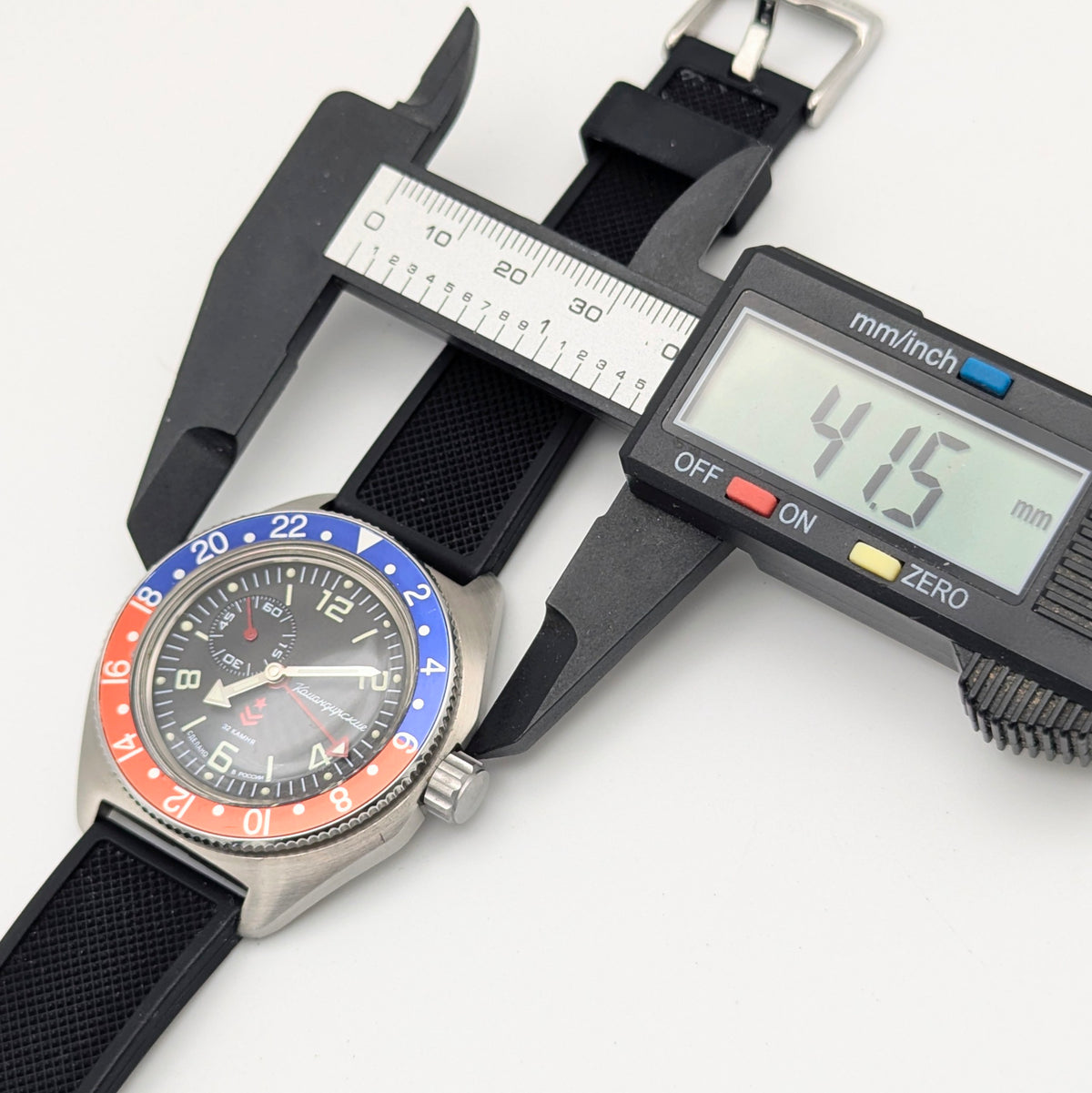 Vostok Komandirskie GMT Automatic — Pepsi Bezel, Black Dial, Men's Watch - Bezel & Hide