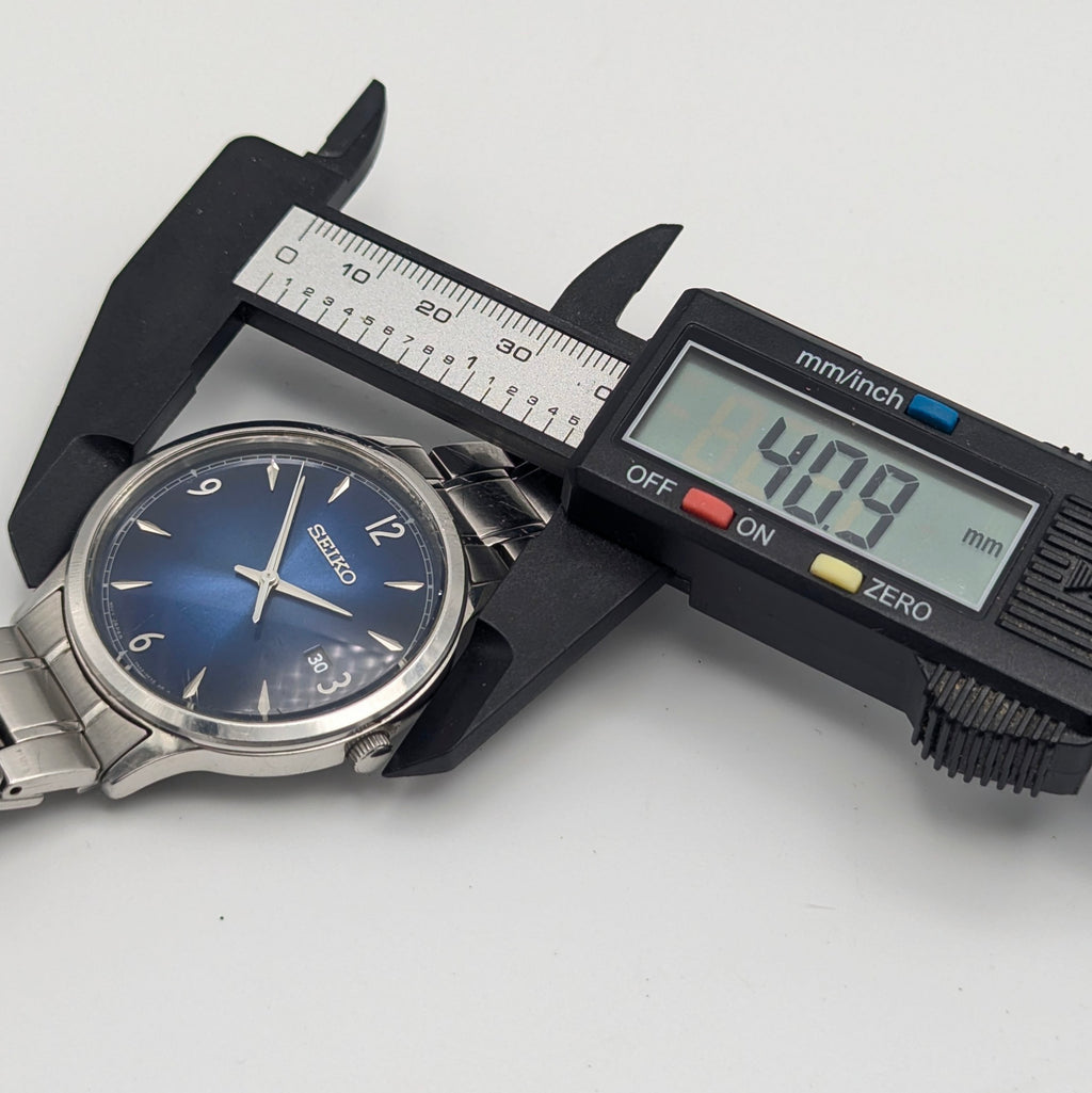 Seiko 7N42 Blue Sunburst Dial Men's Watch — Sold Naked - Bezel & Hide