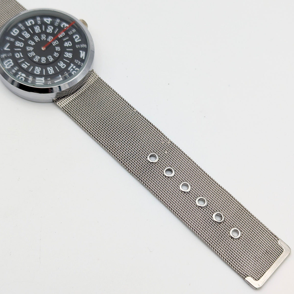 Raidu Spinning Disc Novelty Watch — Quartz, Mesh Strap, Sold Naked - Bezel & Hide