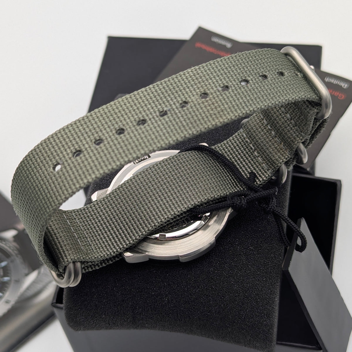 Traser H3 P6502 Long Life Diver — Swiss Tactical Precision, Sold Boxed - Bezel & Hide