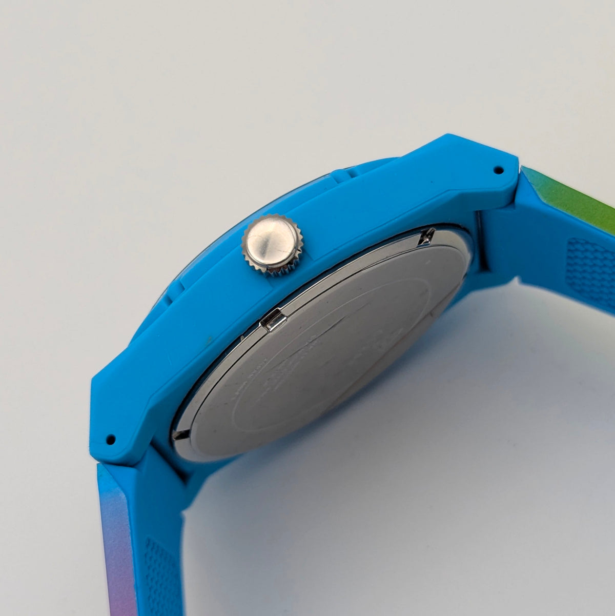 Guess Originals Retro Pop W0979L28 Unisex Watch — Blue & Lime Ombre, Quartz, Tags On - Bezel & Hide