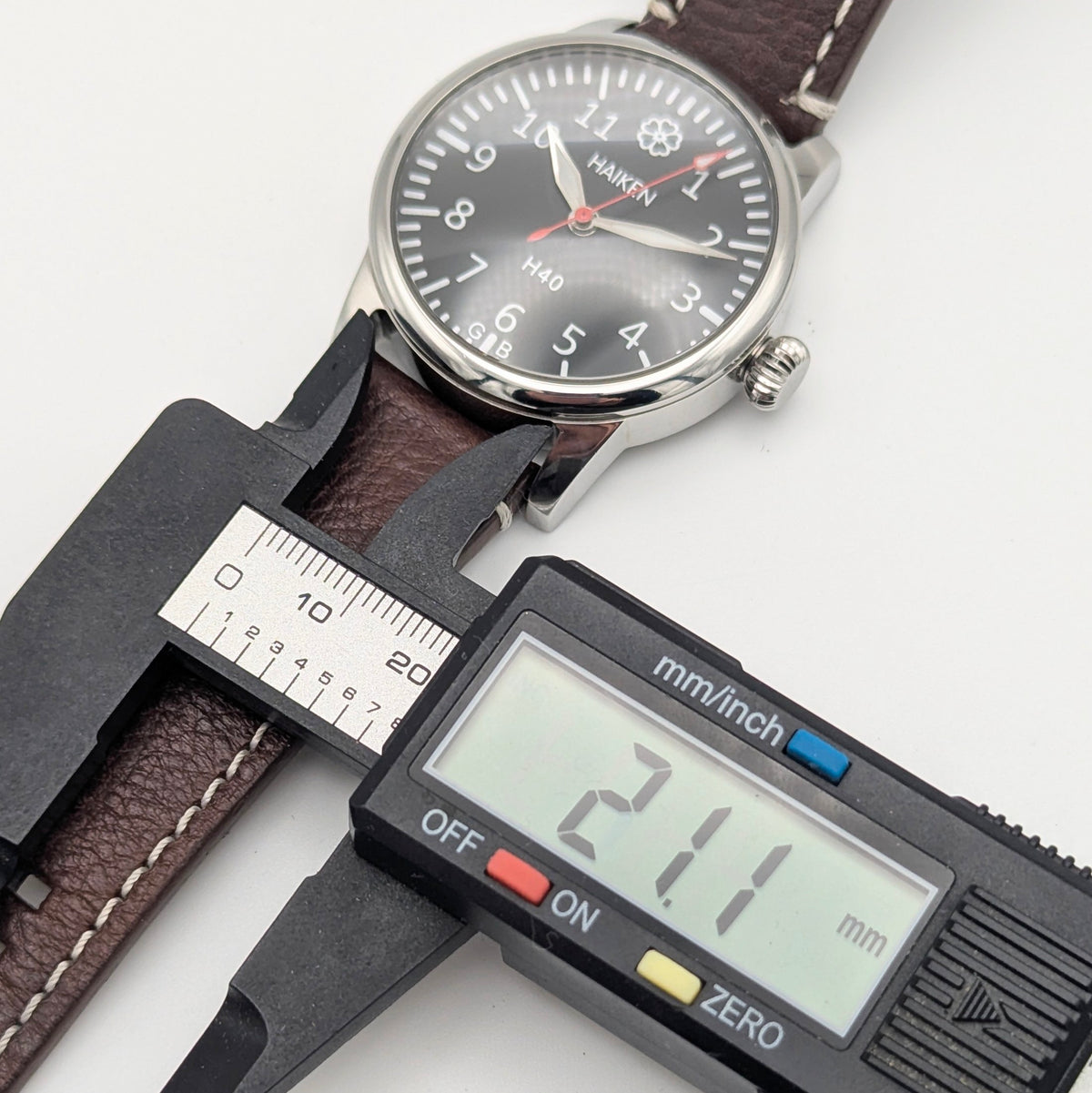 Haiken H40 Automatic Men's Watch — Anthracite Dial, G.B., Altitude-Tested, Brown Leather - Bezel & Hide