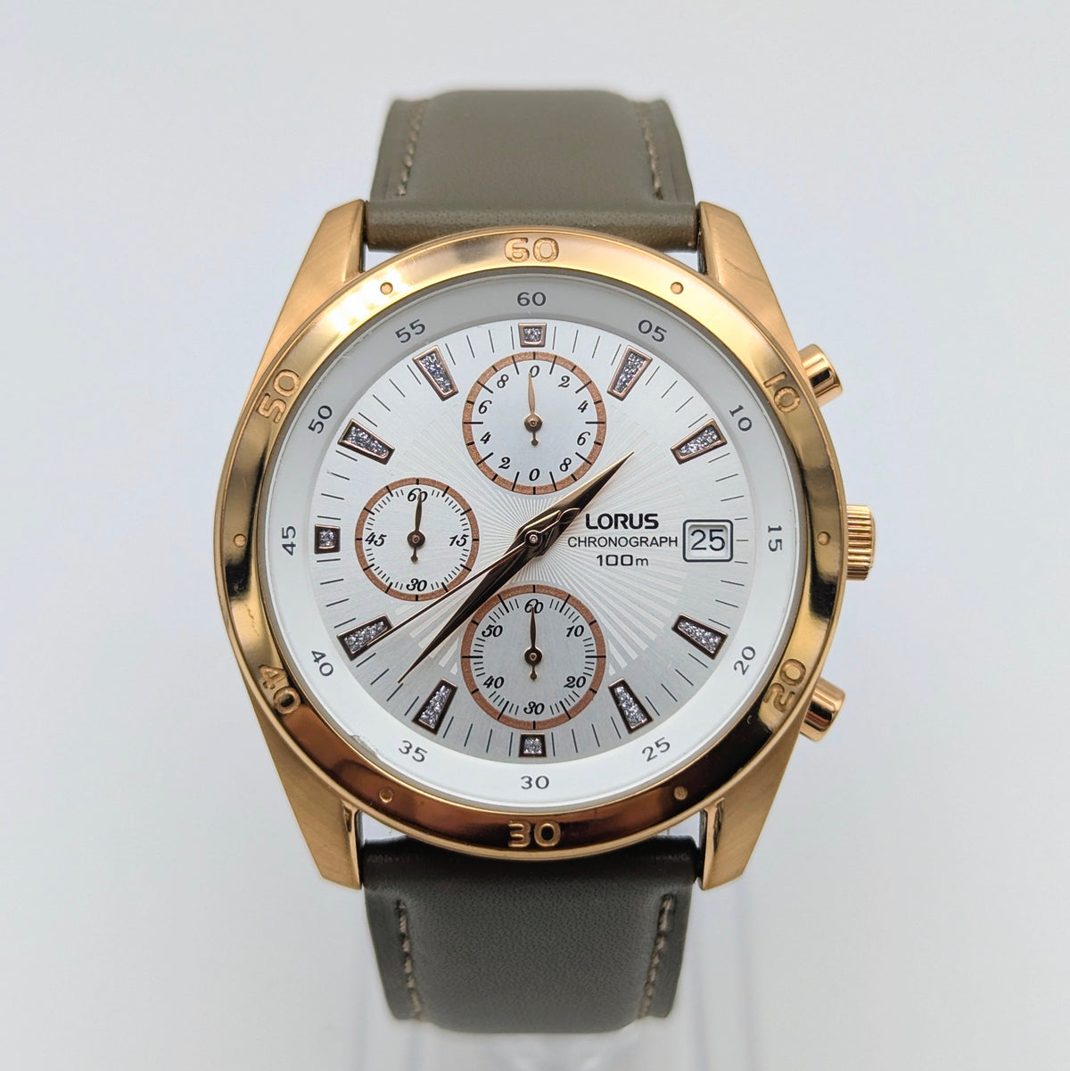 Lorus Chronograph Quartz Watch - Bezel & Hide