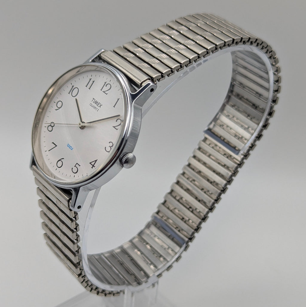Timex Easy Reader Quartz Watch — White Dial, Silver-Tone Expansion Bracelet, Sold Naked - Bezel & Hide