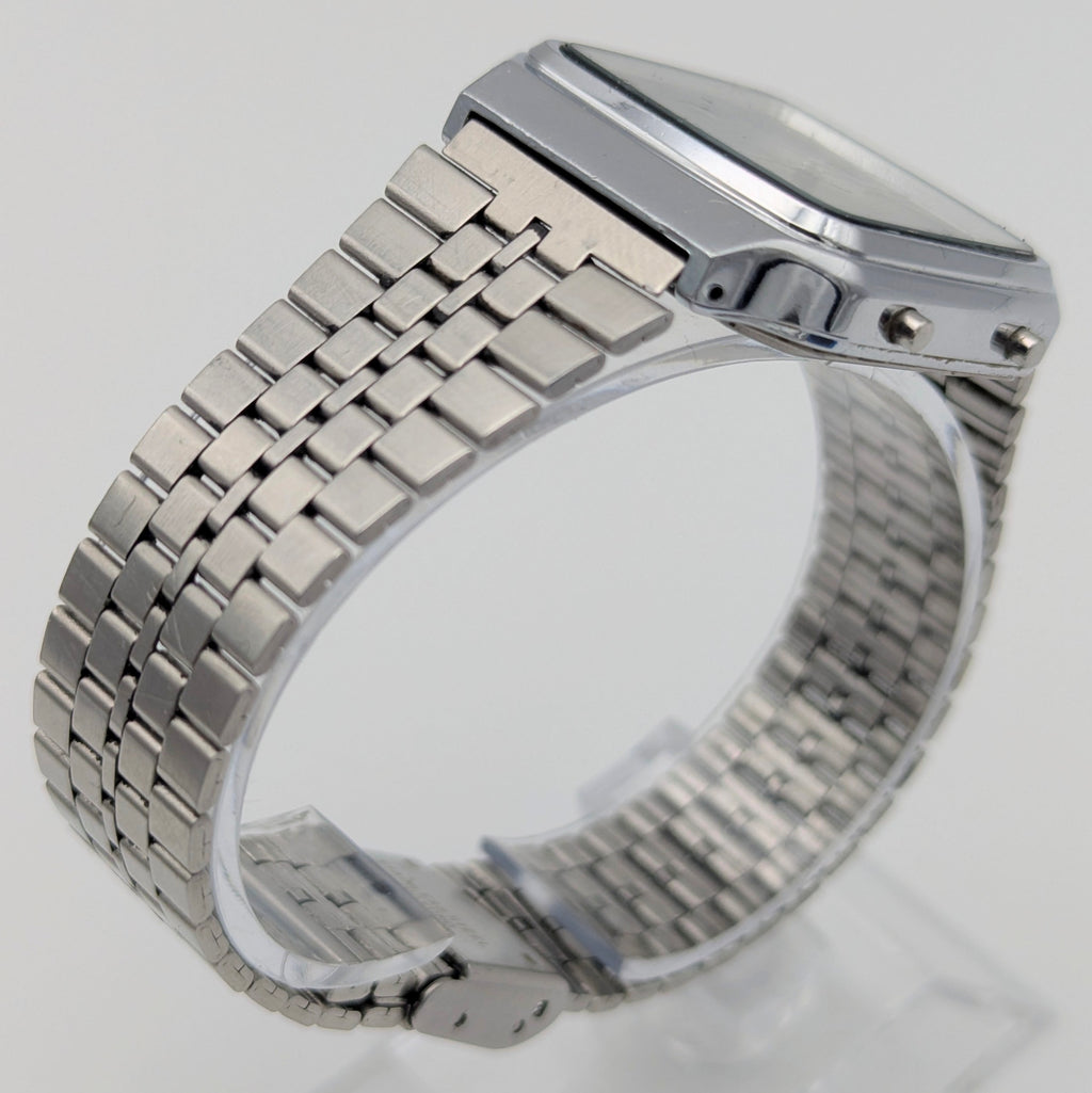 Lorus V031-5010 Ana-Digi Vintage Watch — Black Dial, Steel Bracelet, Sold Naked - Bezel & Hide