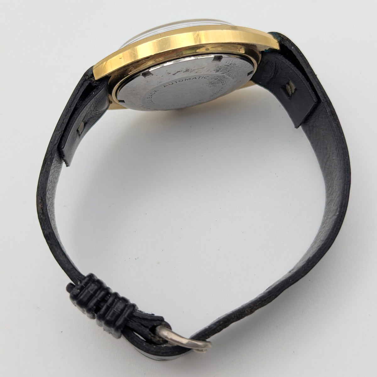 Montine of Switzerland Manual Wind Watch — 1970s Gold-Tone Elegance, Sold Naked - Bezel & Hide