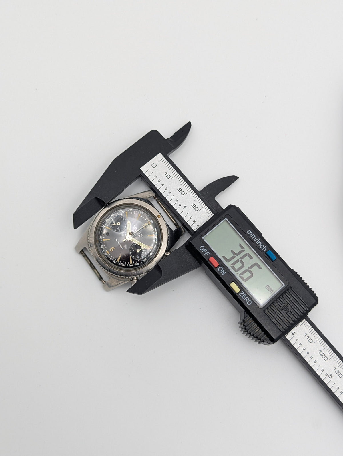 Lator Landeron Manual-Wind Chronograph | Black Dial & Olive Green Strap