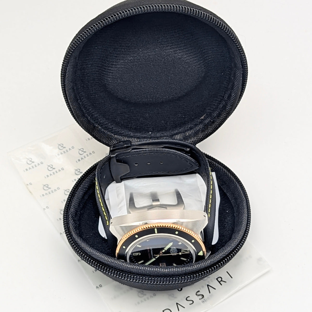 Duxot Fortius DX-2019 Automatic Diver – Black Dial, Two-Tone, DASSARI Strap