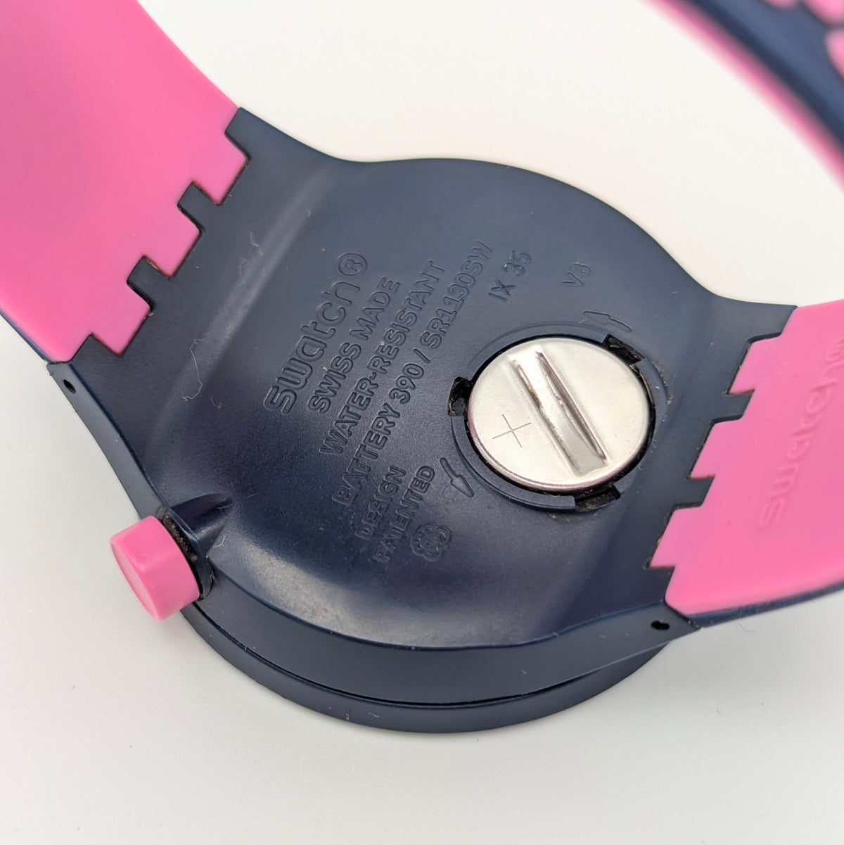 Swatch Big Bold Pinkindots SB05N400 — 47mm, Black Dial, Pink & Navy Strap, Sold Naked - Bezel & Hide