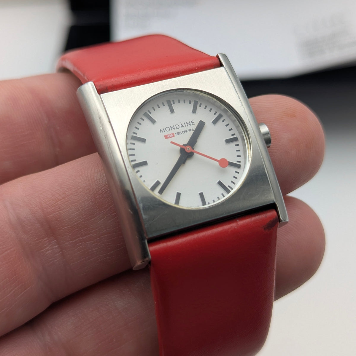 Mondaine Official Swiss Railways Watch L 30 388 OT 7S — Cushion Square, White Dial, Red Leather Strap - Bezel & Hide