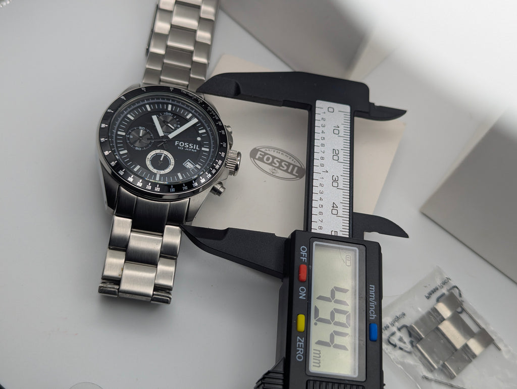 Fossil CH2600 Chronograph — Black Dial, Stainless Steel Bracelet, Box & Spare Links - Bezel & Hide