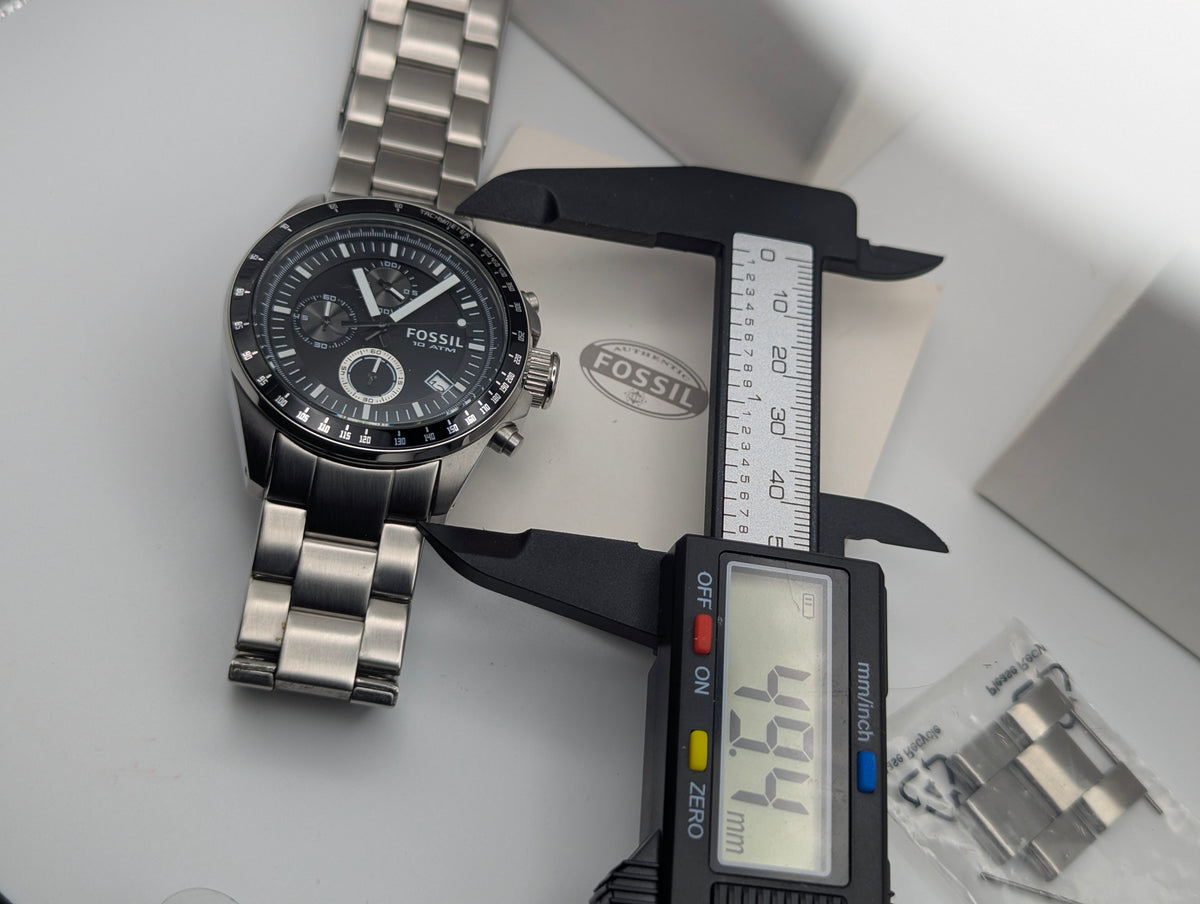 Fossil CH2600 Chronograph — Black Dial, Stainless Steel Bracelet, Box & Spare Links - Bezel & Hide