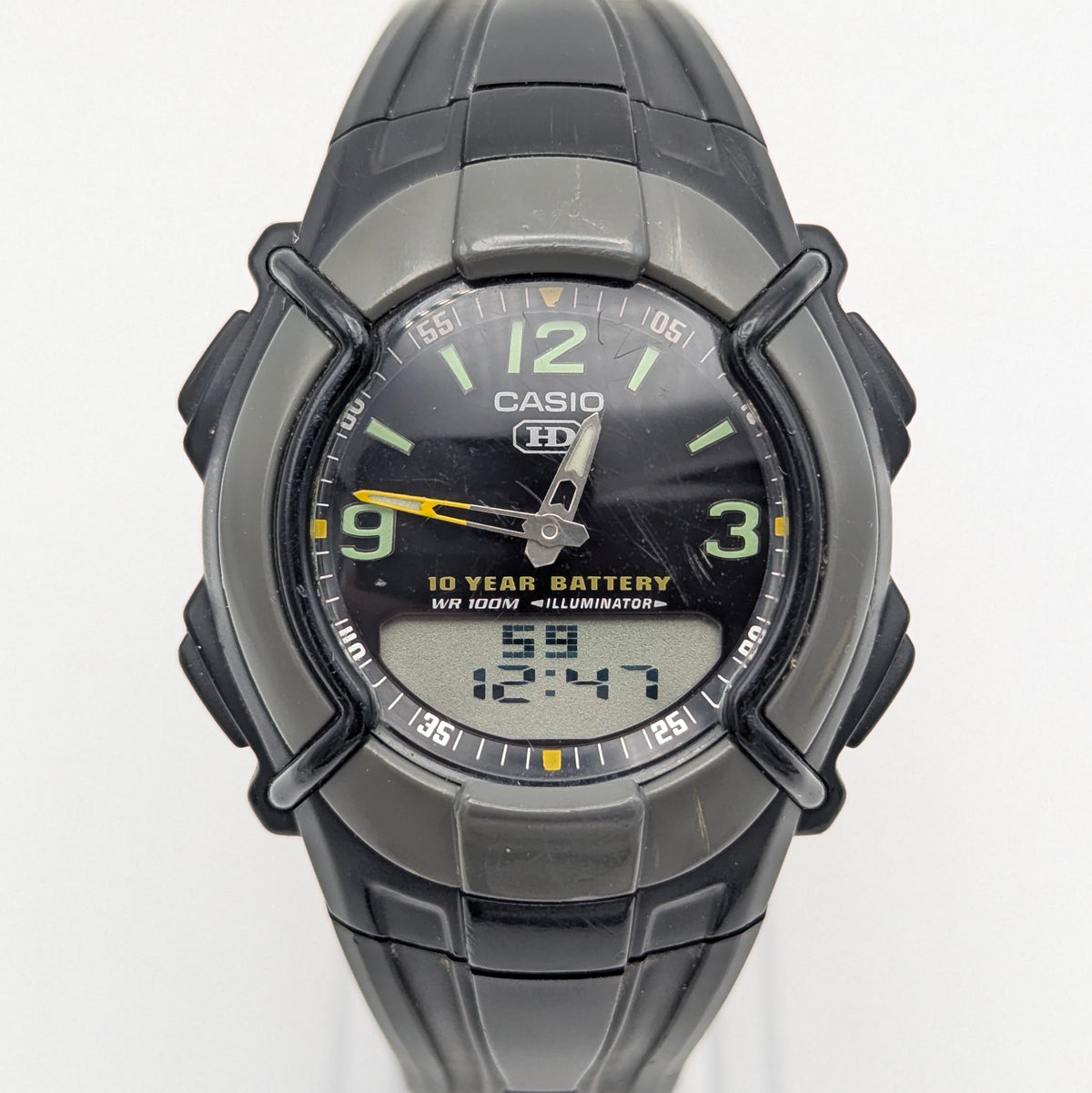 Casio ana/digital watch - Bezel & Hide