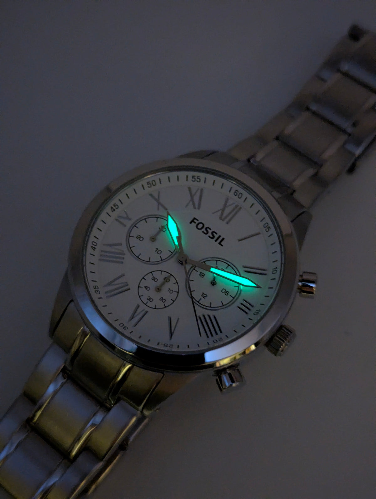 Fossil BQ1740 Chronograph — White Dial, Stainless Steel Bracelet, Tin & Spare Links - Bezel & Hide