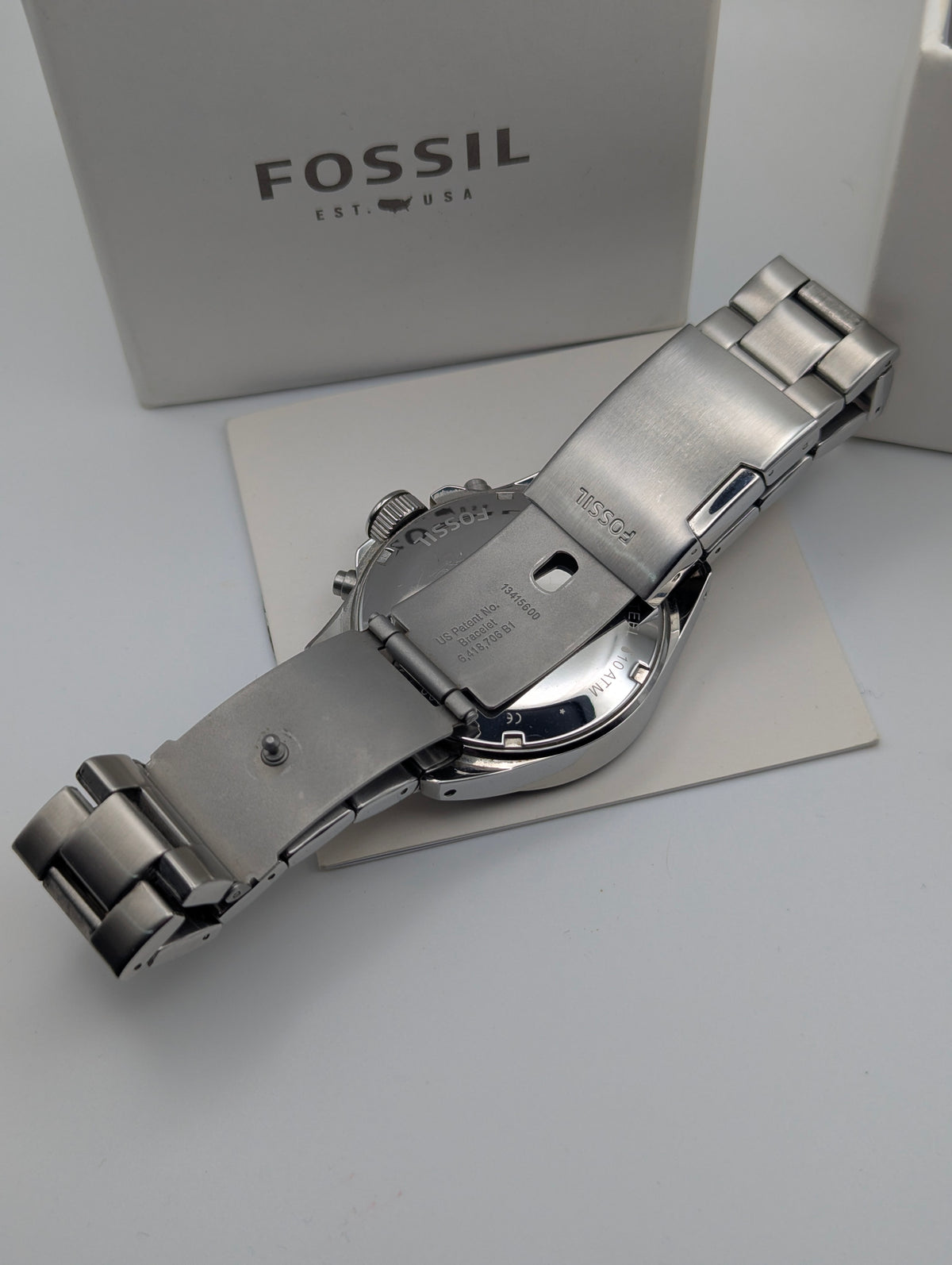 Fossil CH2600 Chronograph — Black Dial, Stainless Steel Bracelet, Box & Spare Links - Bezel & Hide