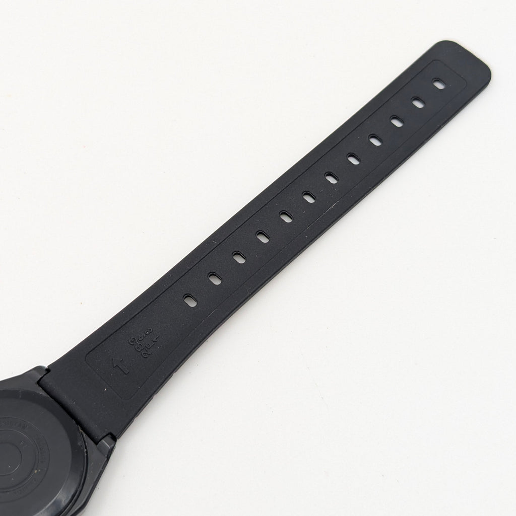 Casio F-28W Digital Quartz Watch | Black Resin & Blue Trim