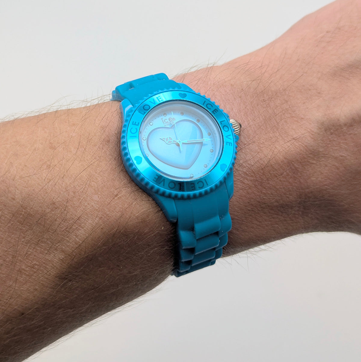 Ice-Watch Ice Love Quartz Watch — Turquoise Silicone, Sold Naked - Bezel & Hide