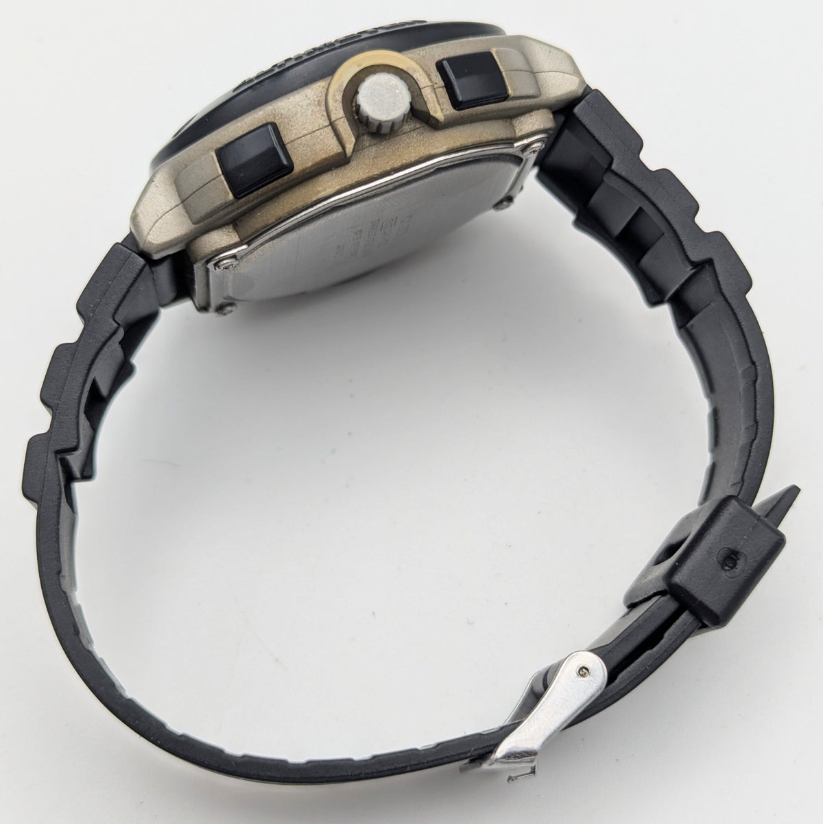Casio APX-100 Altimeter — A Rare 90s Outdoor Sensor Watch, Sold Naked - Bezel & Hide