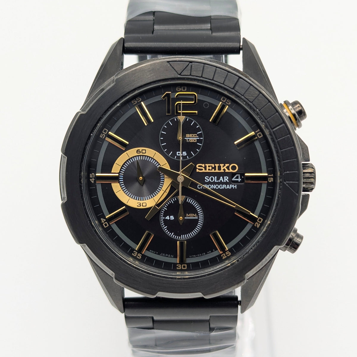 Seiko Recraft Solar Chronograph - Bezel & Hide