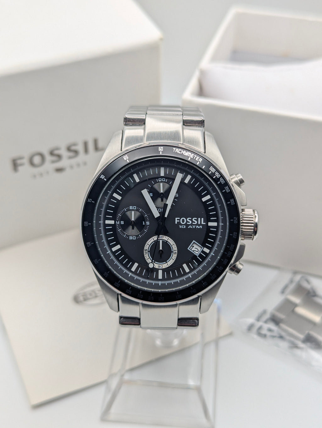 Fossil CH2600 Chronograph — Black Dial, Stainless Steel Bracelet, Box & Spare Links - Bezel & Hide