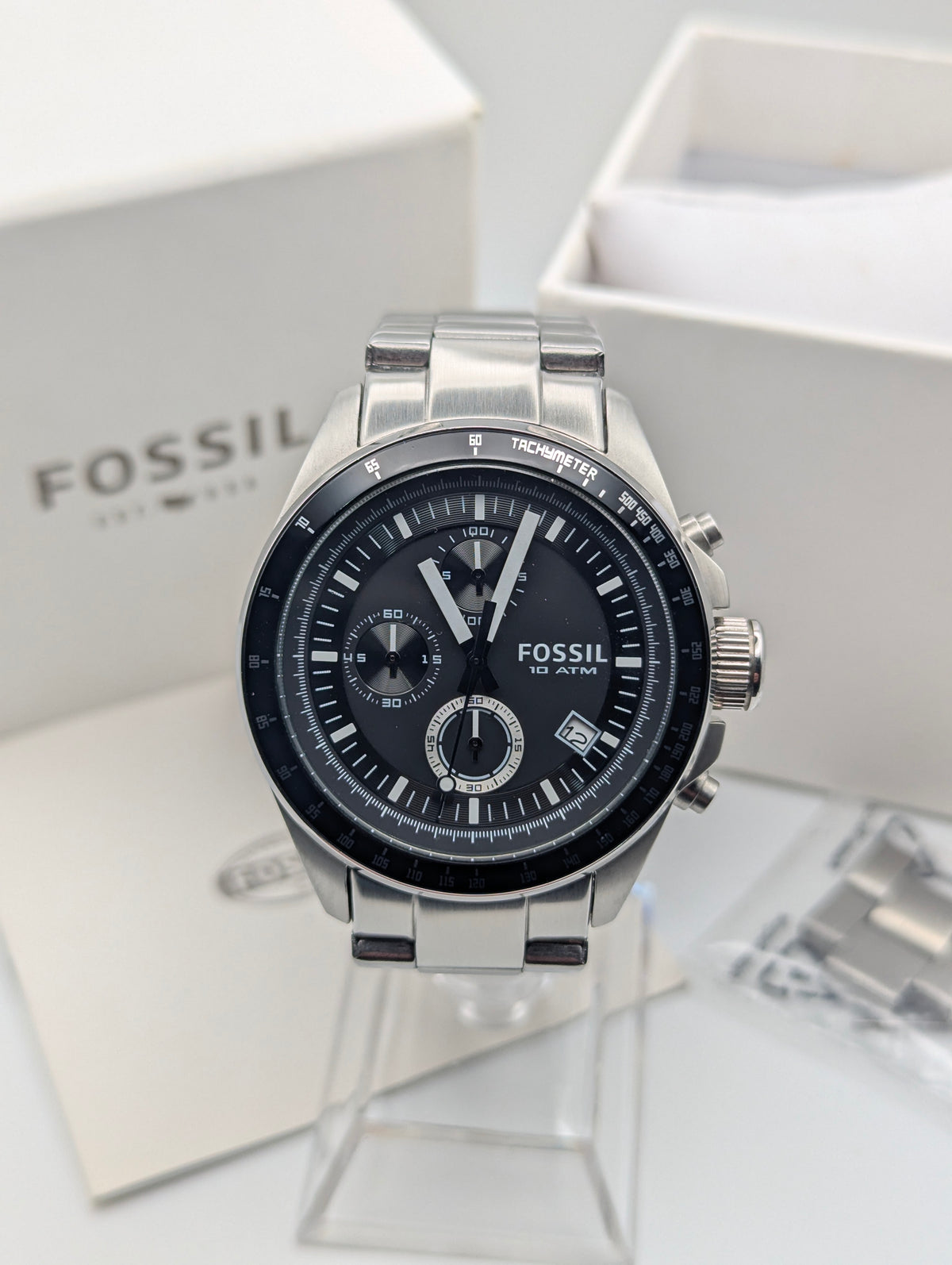 Fossil CH2600 Chronograph — Black Dial, Stainless Steel Bracelet, Box & Spare Links - Bezel & Hide