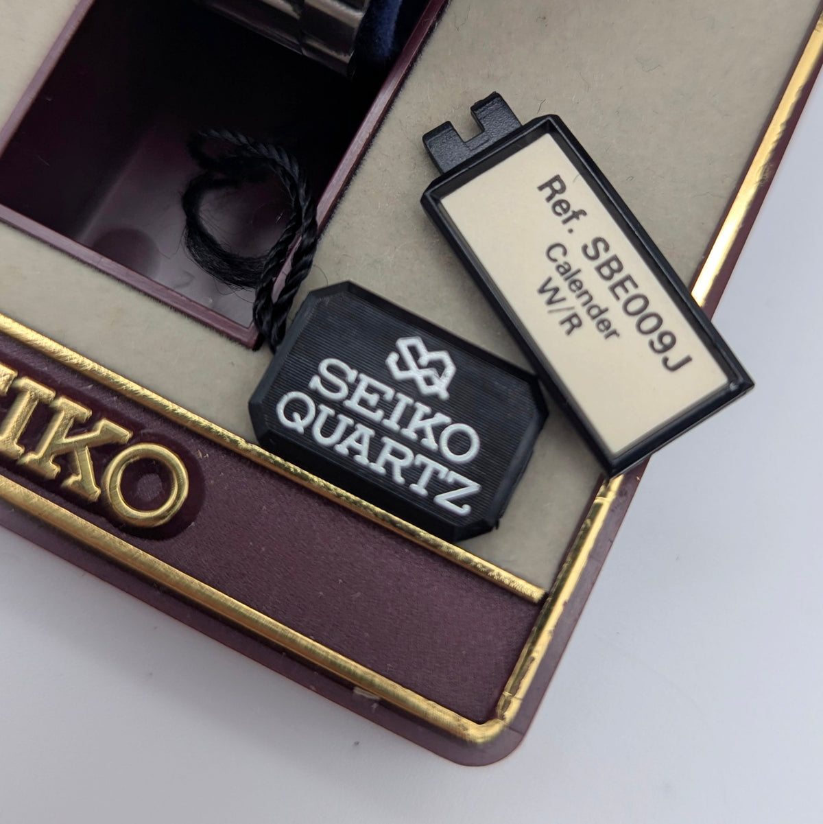 Seiko SQ 5H22 Vintage Quartz Watch 1986 — Silver Dial, Boxed - Bezel & Hide