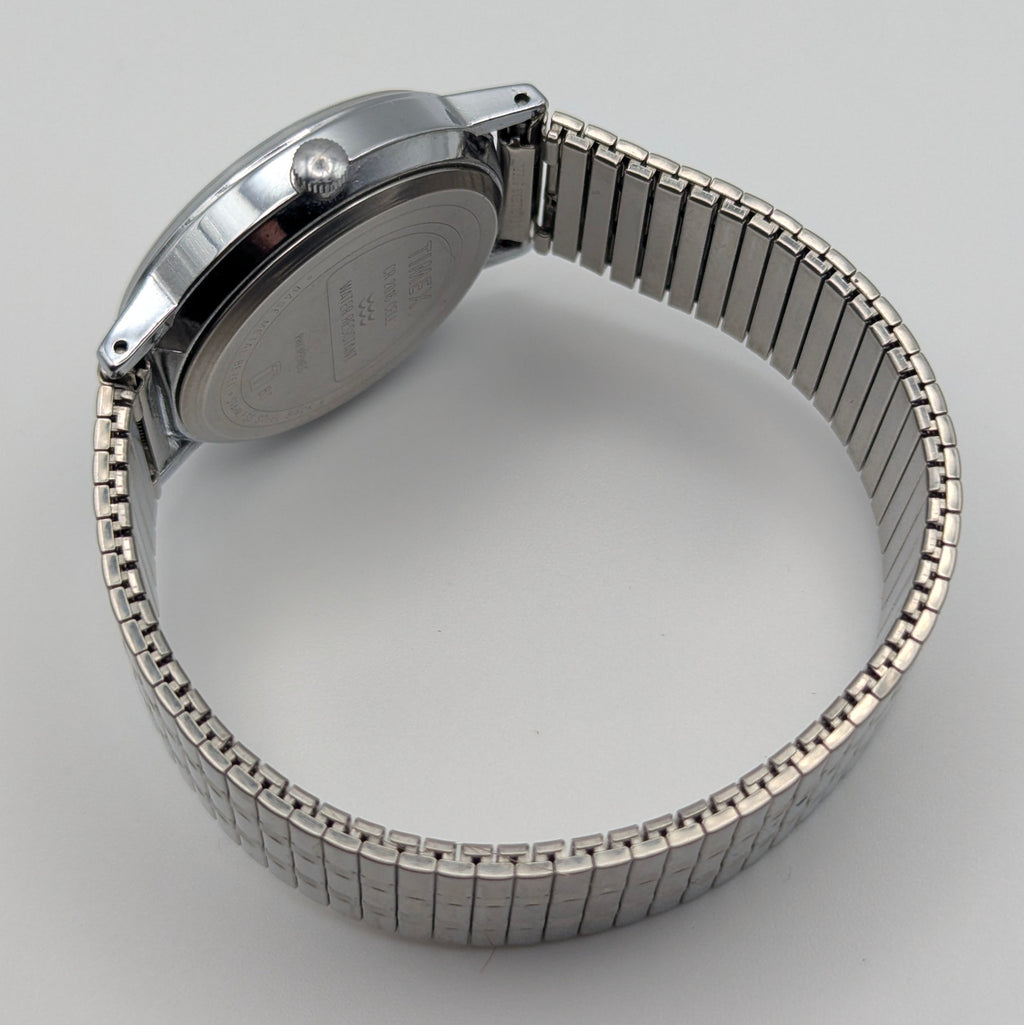 Timex Easy Reader Quartz Watch — White Dial, Silver-Tone Expansion Bracelet, Sold Naked - Bezel & Hide