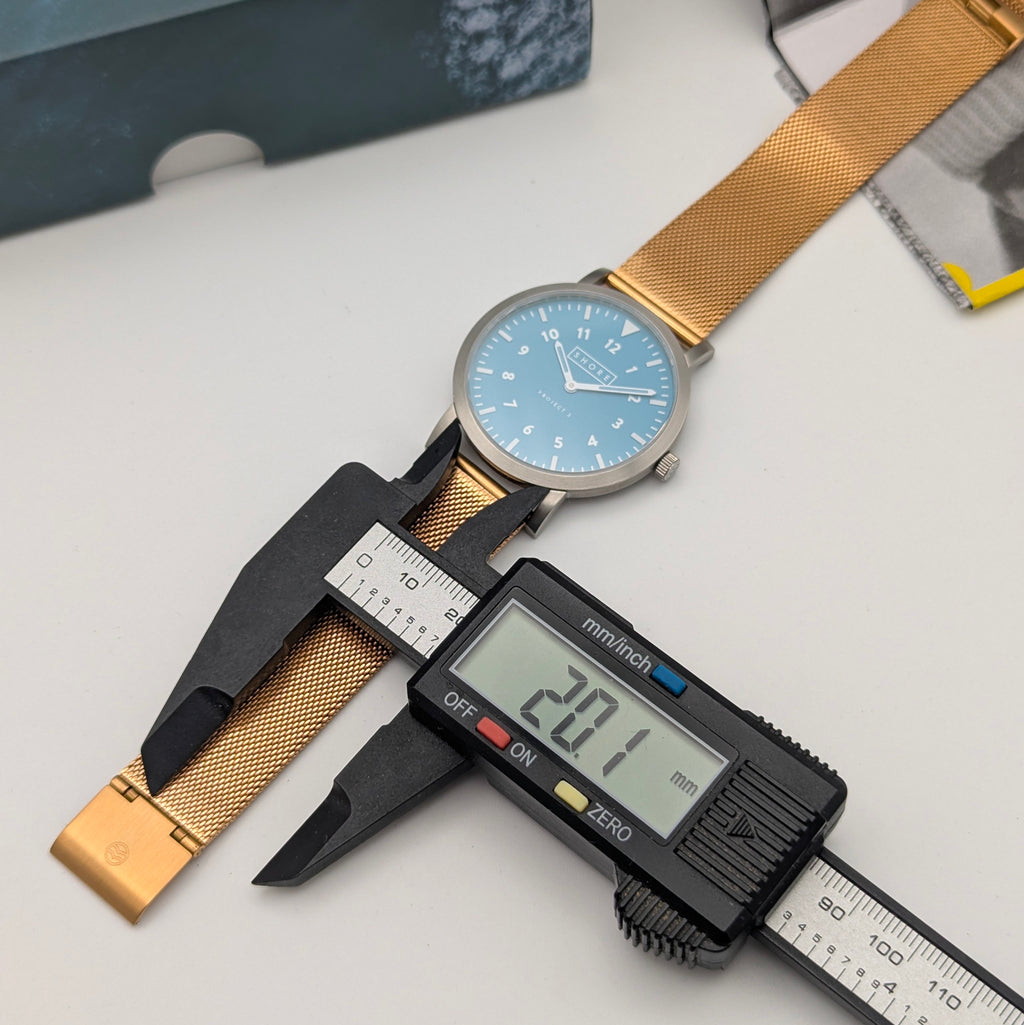 Shore Projects Ludlow — Ice Blue Dial, Gold-Tone Mesh, Quartz, With Box & Instructions - Bezel & Hide