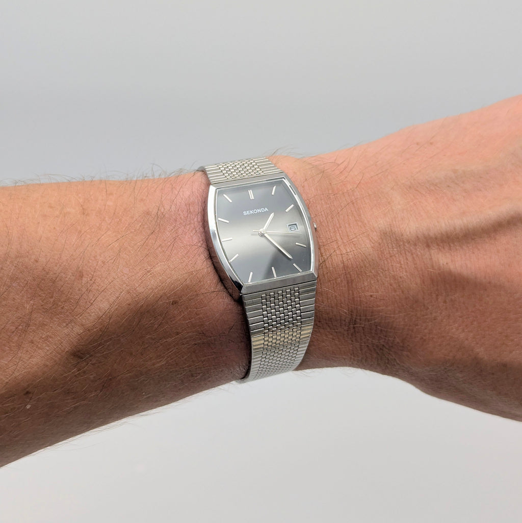 Sekonda Quartz Men's Watch - Bezel & Hide