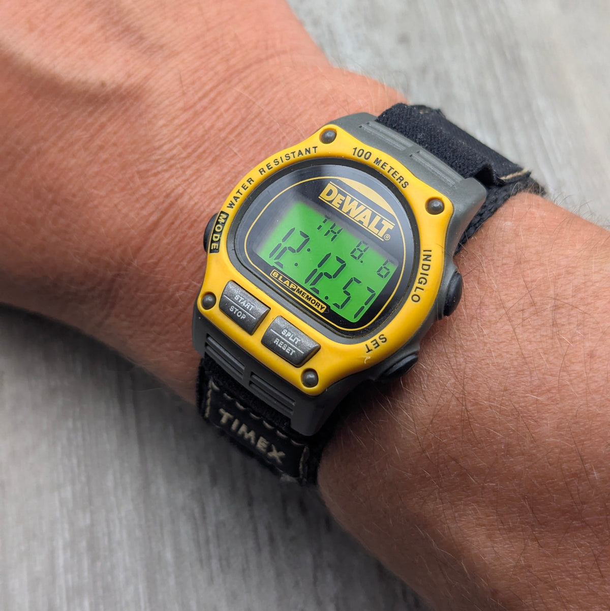 Timex x DeWalt Collaboration Watch – Pre-Owned - Bezel & Hide