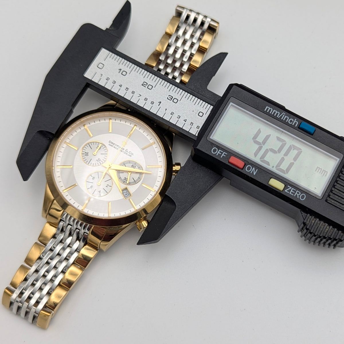Dreyfuss & Co 1953 Series Quartz Chronograph - Bezel & Hide